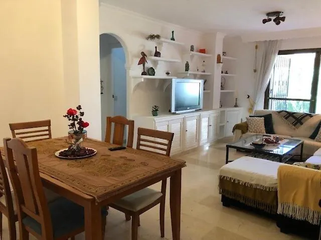 Bellasol شقة ميخاس